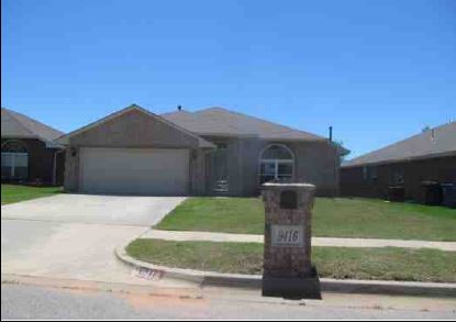 9416 Apple Dr