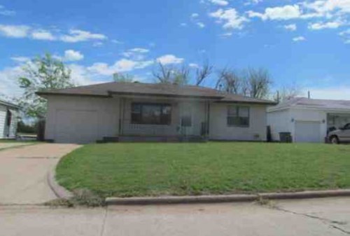 2705 Northwest Mobley Ave