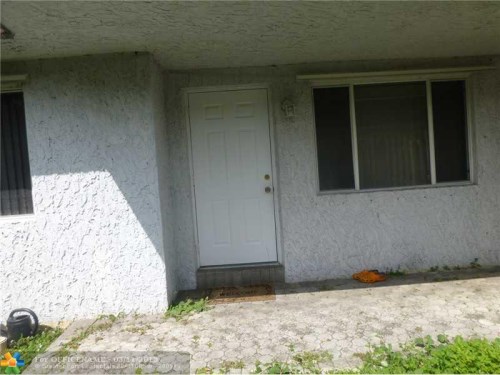 5061 SW 40TH AVE. # WEST