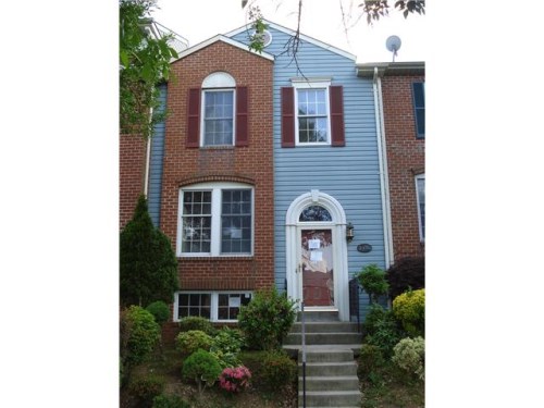 2414 Dunmore Ct