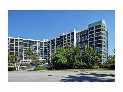 400 LESLIE DR # 203