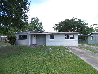 1114 Narcissus Lane