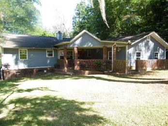 3933 Runnymede Rd