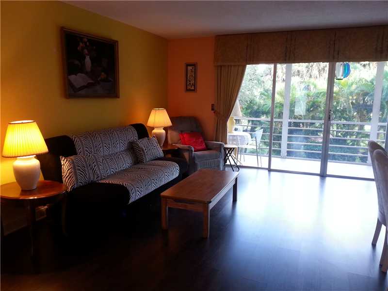 600 NE 14 AV # 216