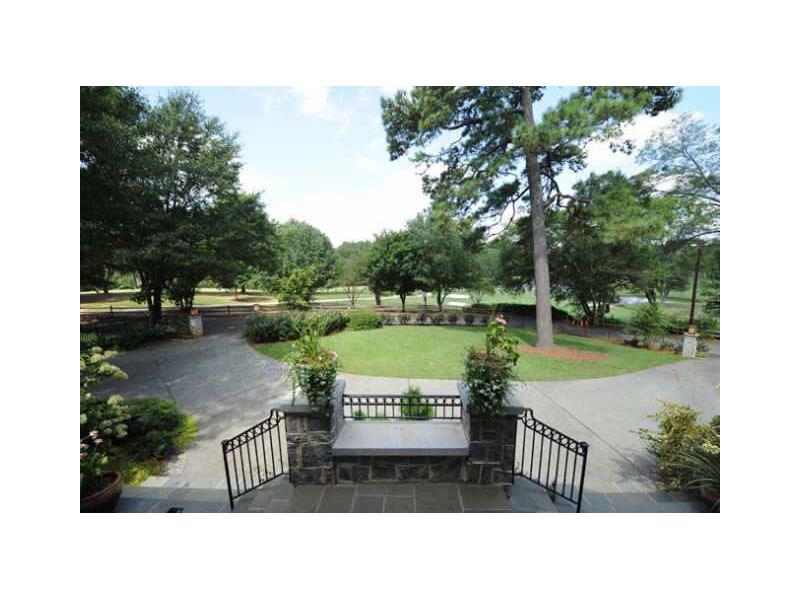 92 Golf Circle Ne