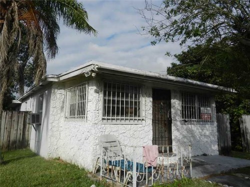 12021 SW 217 ST