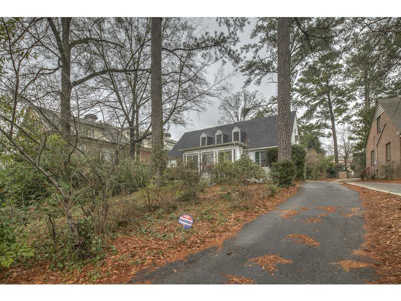3463 Roxboro Road Ne