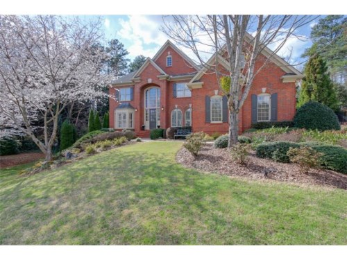 2035 Lake Shore Landing