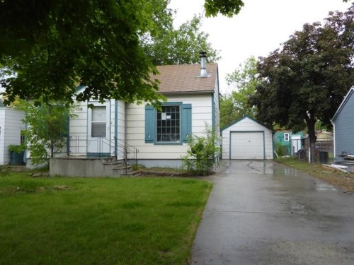 619 Custer Ave