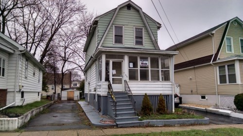 274 Clover Ave
