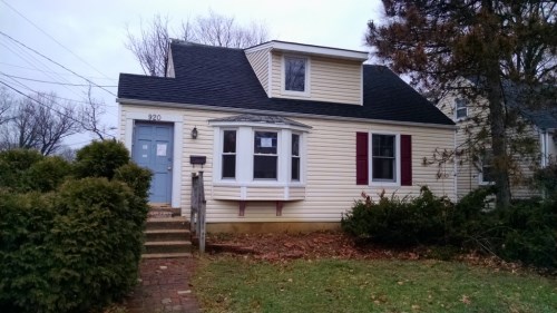 920 Maple Ave