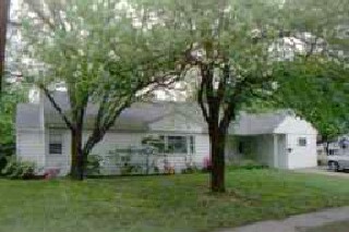 8 Macon Dr
