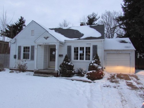 187 Everhard Rd SW