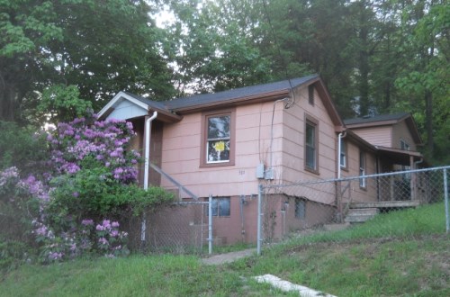 301 Quarry St