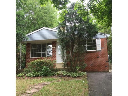 2439 Paris Ave