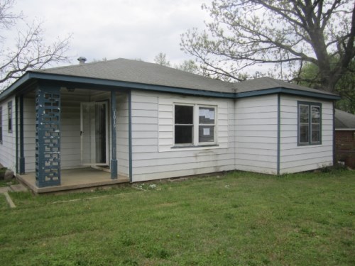 1010 Christian Ave