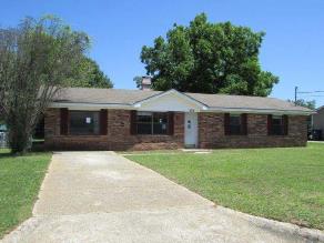 224 Dahlia Dr