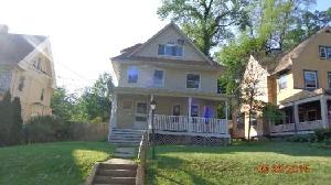 1126 Gresham Rd