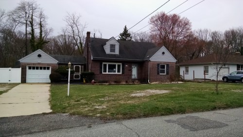832 Evesham Rd E