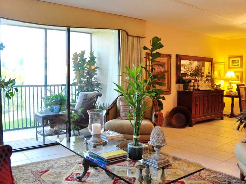 20379 W COUNTRY CLUB DR # 133