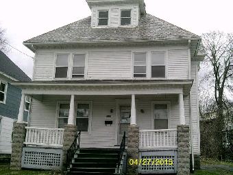 2119 Claremont Ter