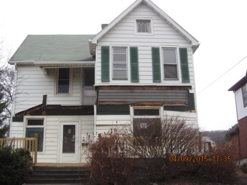 31 Tremont Avenue