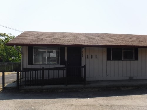 220-226 NW Civil Bend Ave