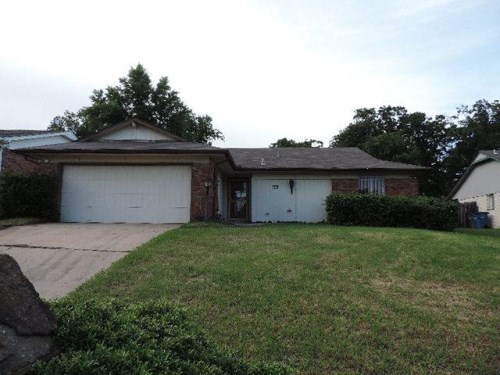 2319 W Oklahoma St