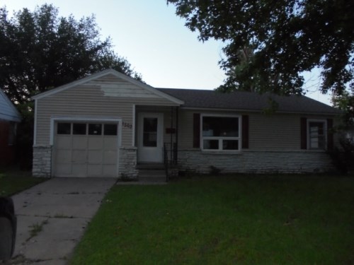 1503 E 52nd St