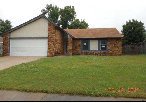 1300 W Austin Place