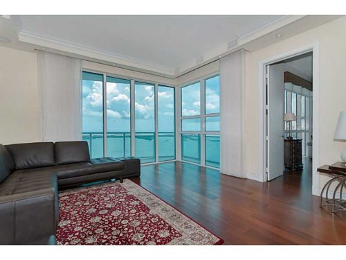 950 BRICKELL BAY DR # 5011