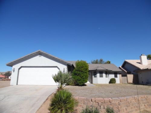 2896 Country Club Drive