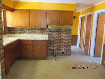 51 E 144th St