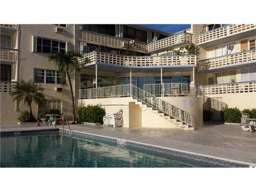 6484 Indian Creek # 117