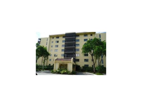 20840 SAN SIMEON WY # 106