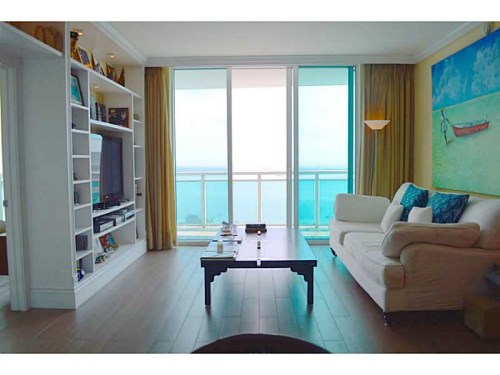 951 BRICKELL AV # 3506