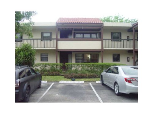 20841 SAN SIMEON WY # 104