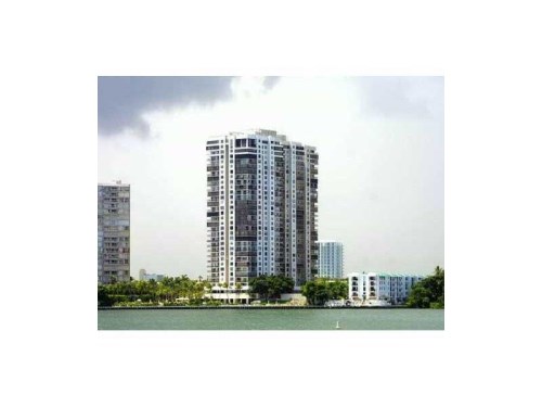2333 BRICKELL AV # 712