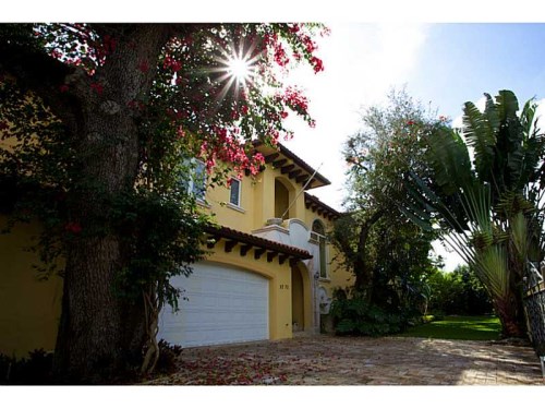 5770 LA LUNETA AV
