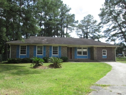 106 Eliza Lane