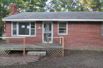 9921 Jean Dr