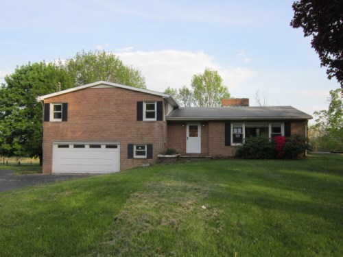 302 Poorhouse Rd