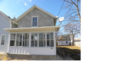 809 Pleasant St