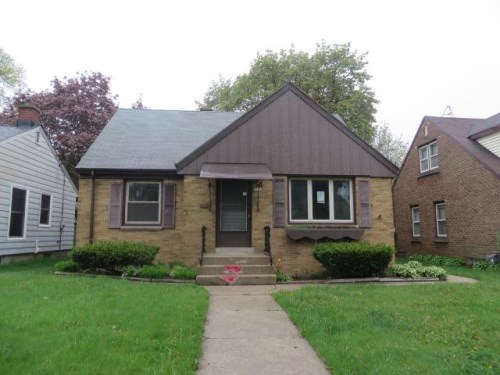 3154 N 78th St
