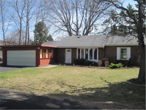 4935 N Fairway Dr