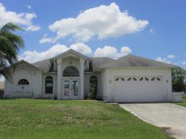 128 SW 19th Lane