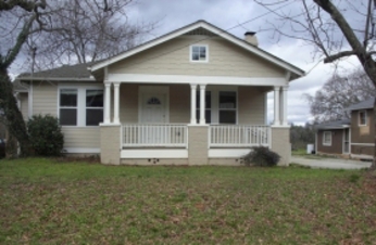 945 Estes Drive Sw