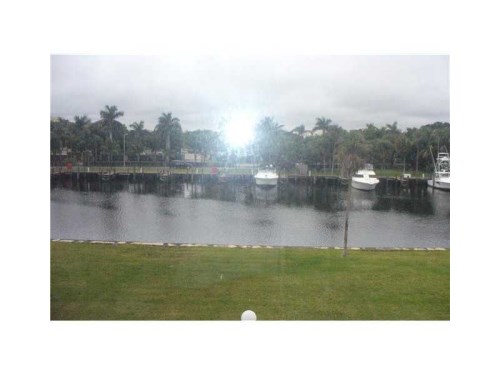 601 THREE ISLANDS BL # 306