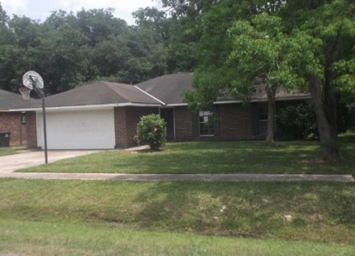 3022 Quebec Drive