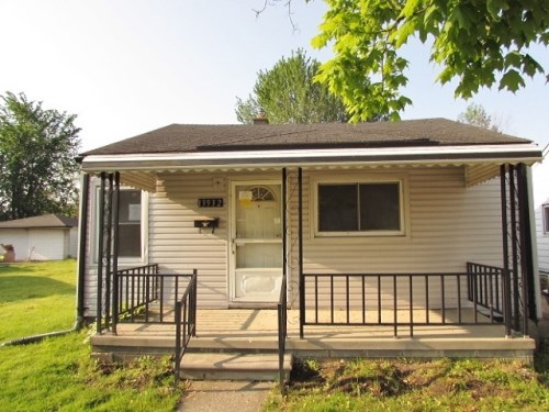 13932 Hobart Ave